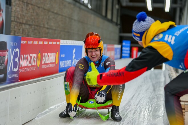 Сани. Лангенхан выиграл заключительный этап Кубка мира, Дукач – в топ-15