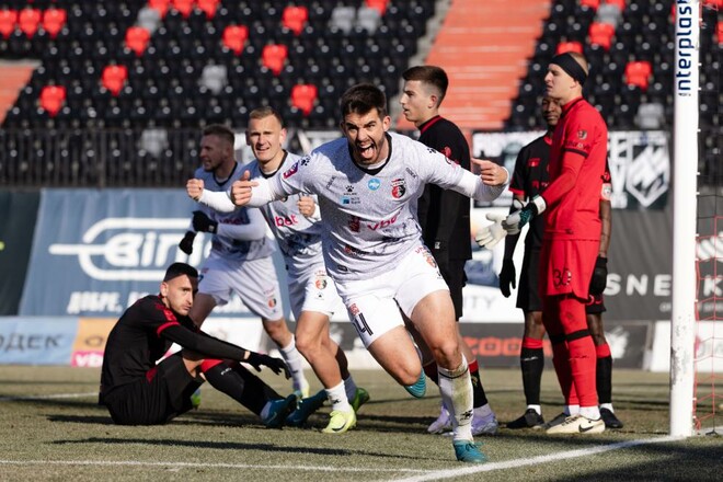 «Ніяких претензій». Харатін пояснив, чому пішов з Колоса