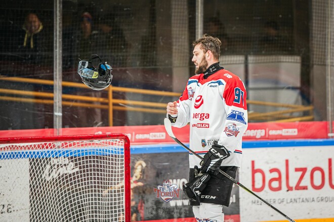 Дисквалификация Денискина, неудачный старт Торуни в плей-офф