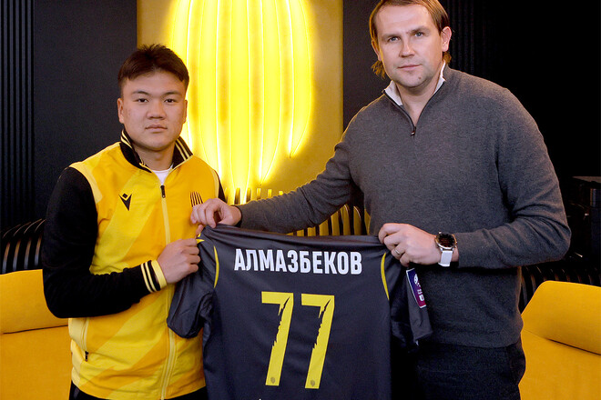 ОФИЦИАЛЬНО. Рух объявил о подписании 19-летнего легионера