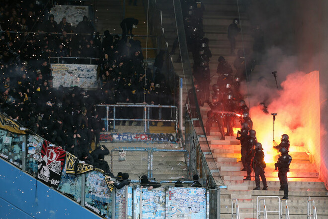 Дерби ультраправых. Футбольную Германию взорвали фанаты команд Третьей лиги