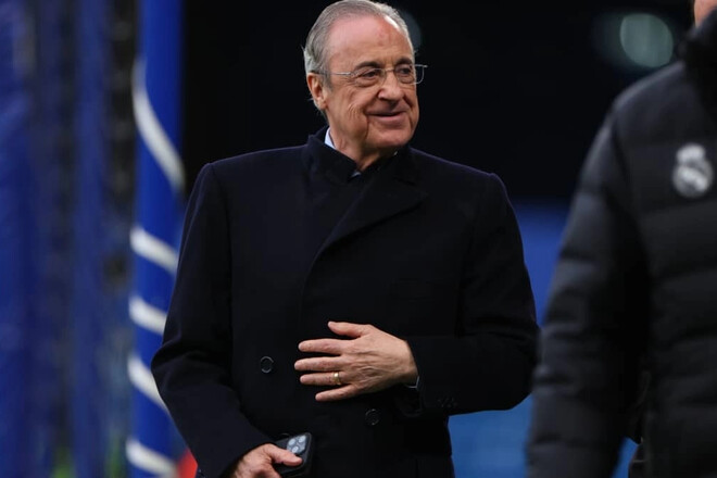 Перес ухвалив рішення вказати на двері трьом гравцями Реала