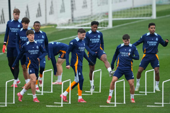 Не оправдали ожиданий. Перес решил продать 3 игрока Реала