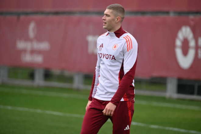 Він потрібен Раньєрі. Відомі подробиці про відновлення Довбика