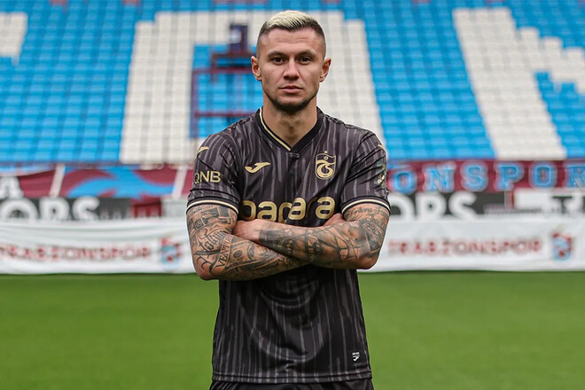 Игрок сборной Украины получил травму. В клубе обеспокоены последствиями