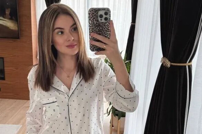 ФОТО. Жена Лунина радикально сменила имидж. Вот как выглядит