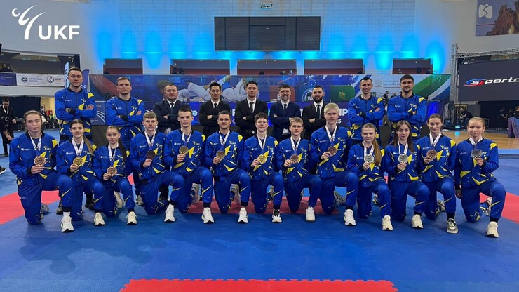 Збірна України взяла 13 медалей на молодіжному ЧЄ з карате у Польщі