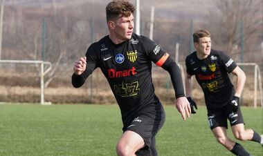 Металлист 1925 и Буковина проводят спарринг. Стартовые составы