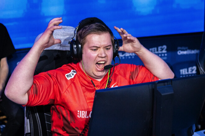 Игрок JW стал первым в мире, набравшим 50 000 фрагов