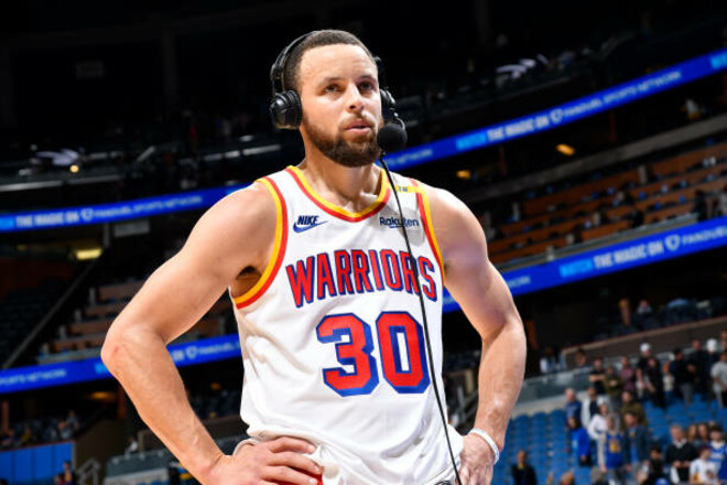 ВИДЕО. Стефен Карри набрал 56 очков в игре против Орландо