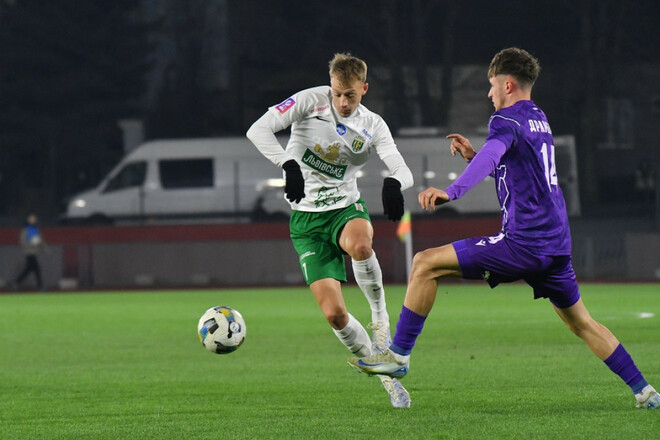 Карпати – ЛНЗ – 1:0. Перемога у меншості. Відео голів та огляд матчу