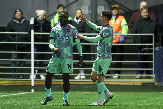 Там играет украинец. Клуб Второй лиги Англии забил эффектный гол и победил