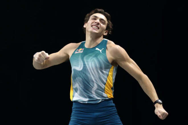 Дюплантис установил невероятный мировой рекорд в прыжках с шестом