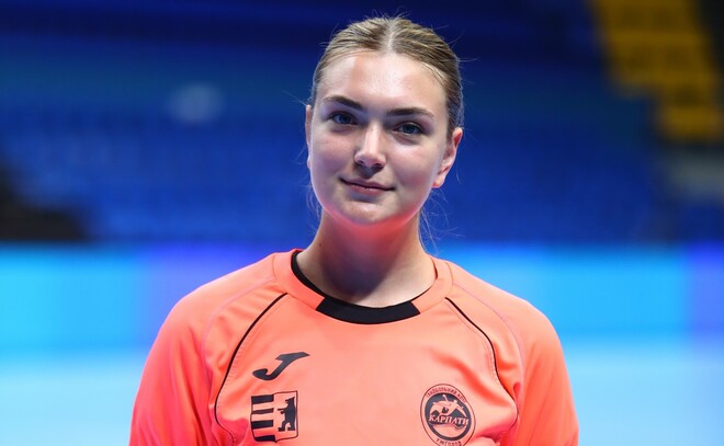 Резуненко довикликана до жіночої збірної України з гандболу