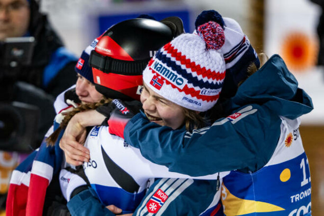 ЧС зі стрибків з трампліну. Норвегія виграла жіночий командний турнір