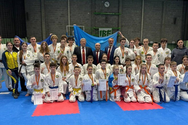 Збірна України з рукопашного бою посіла друге місце на турнірі у Бельгії