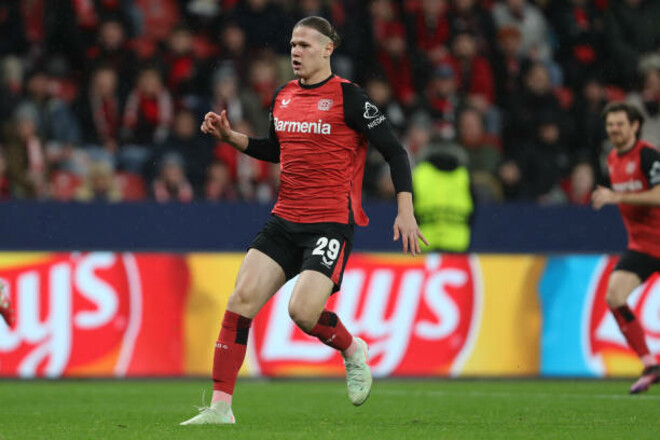 ВІДЕО. Поклав у дев'ятку. Степанов забив за Байєр 15-й гол у сезоні