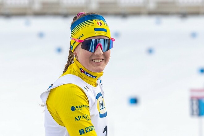 ВИДЕО. Эмоции Меркушиной после завоевания бронзы. Награждение на ЮЧМ