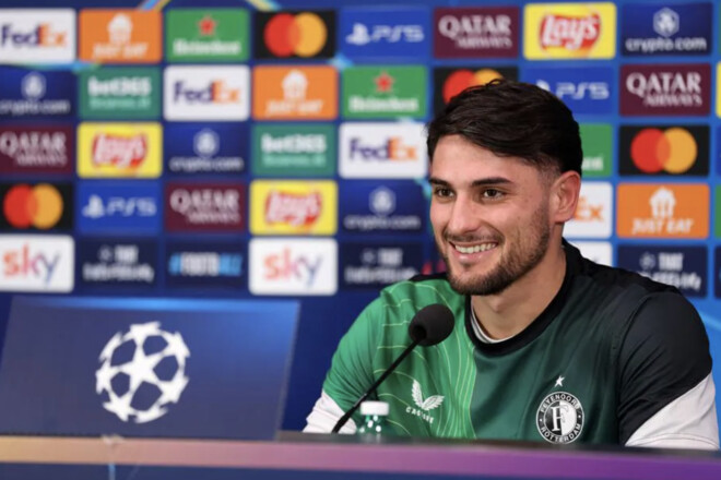 Форвард Фейеноорда рассказал о работе с новым главным тренером