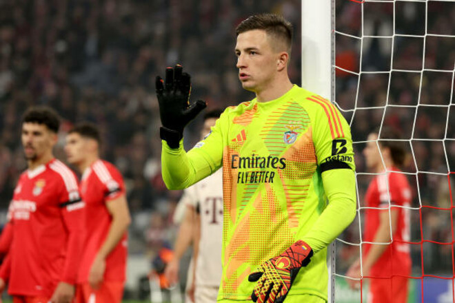 Тренер Бенфики рассказал, чего ждет от Трубина в матче с Барселоной