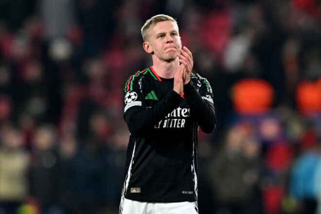 Поучаствовал в разгроме. Известна оценка Зинченко за матч с ПСВ