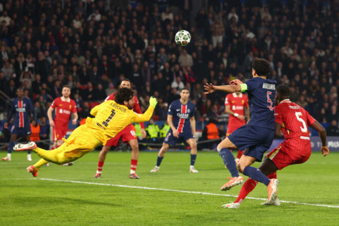 Спасал, как мог. Алиссон повторил достижение Лунина в Лиге чемпионов