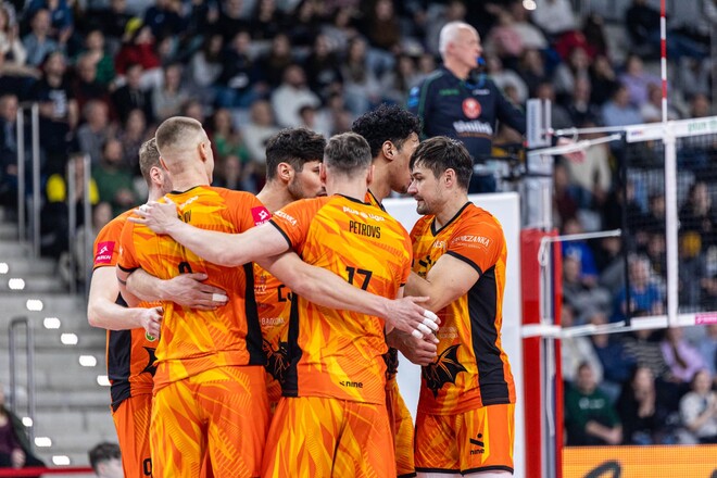 Барком-Кажани – Закса. Дивитися онлайн. LIVE трансляція