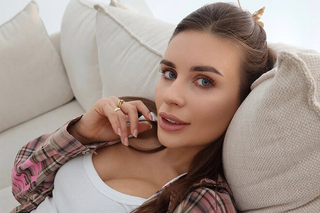 ВІДЕО. Дівчина футболіста київського Динамо вразила формами. 10/10