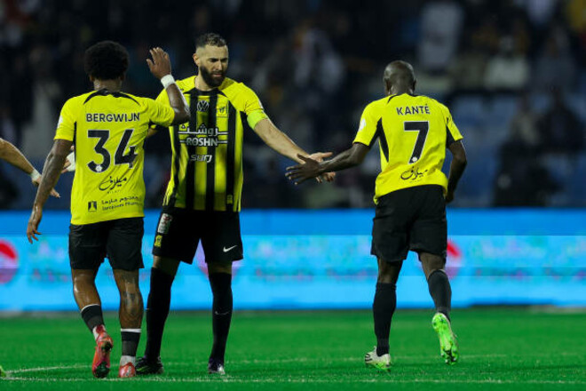 ВИДЕО. Голы после 90 мин. Как Канте с паса Бензема ответил на гол Обамеянга