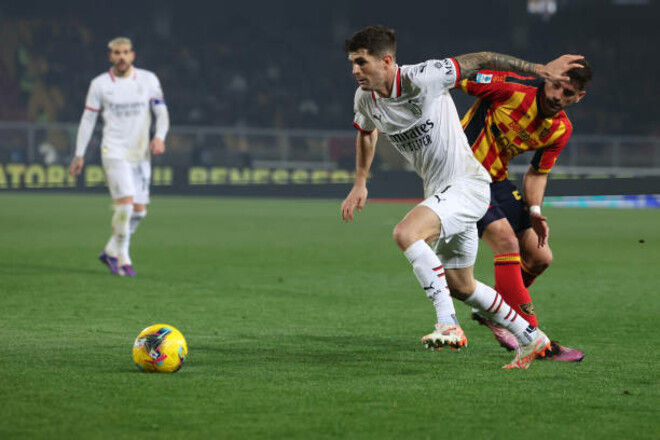 Камбэк с 0:2. Милан одержал важную победу в матче Серии A