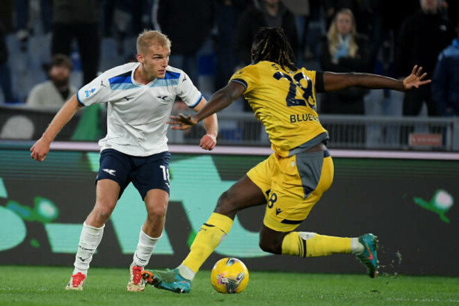 Римские орлы споткнулись. Лацио не сумел переиграть Удинезе в Серии A