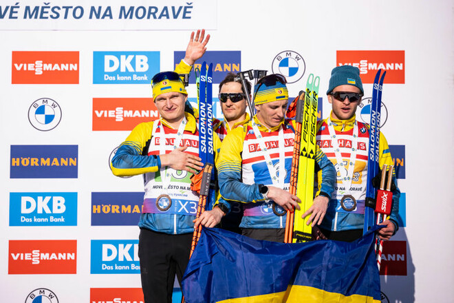 ВИДЕО. Как украинские биатлонисты взошли на подиум этапа Кубка мира