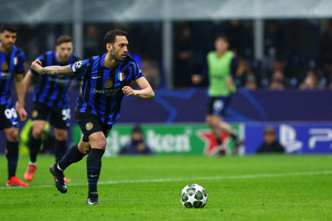 ВІДЕО. Як Інтер і Феєнорд забивали з пенальті