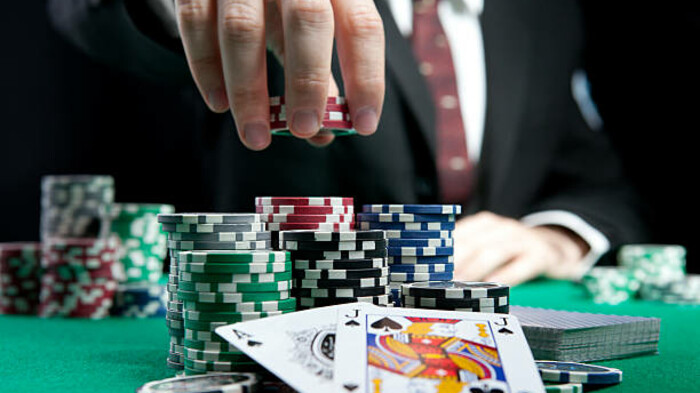 KSA ліквідувала нелегальні покерні турніри в Нідерландах
