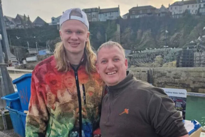 ФОТО. Холанд тайно отправился на рыбалку, но фанаты его нашли