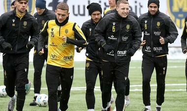 Відомі стартові склади на матч Рух – Ворскла