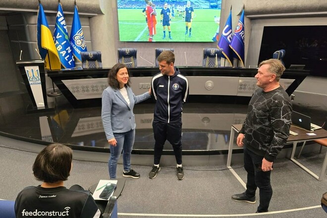 ФОТО. Монзуль поделилась опытом. В Киеве прошел семинар академии арбитров