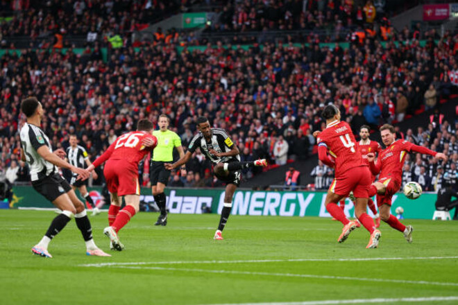 ВІДЕО. Александер Ісак подвоїв перевагу Ньюкасла над Ліверпулем