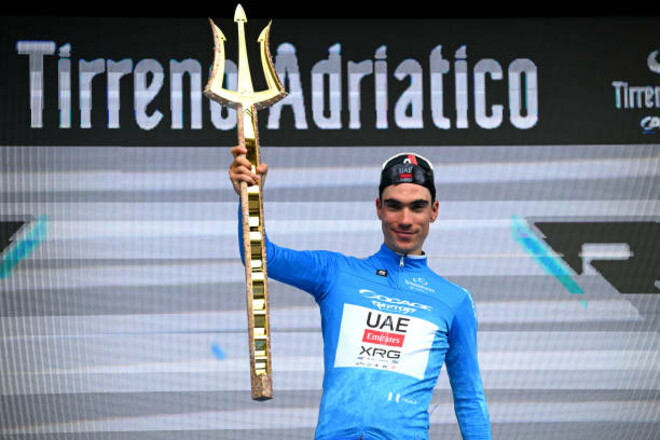 Tirreno-Adriatico. Аюсо выиграл итальянскую семидневку