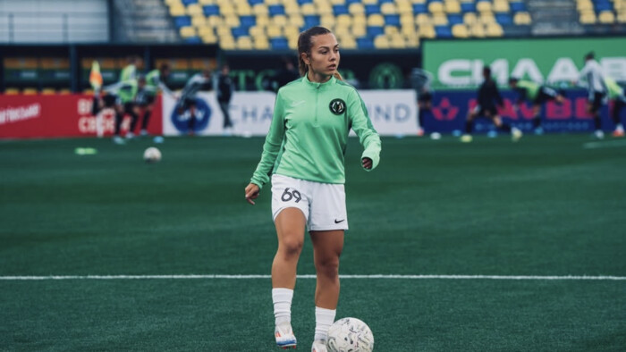 ФОТО. Краща за Леманн. Українська футболістка Осієка показала форми