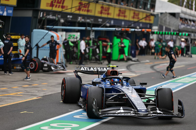 Карлос Сайнс – новий стратег Вільямс? Як він вплинув на перегони з боксів