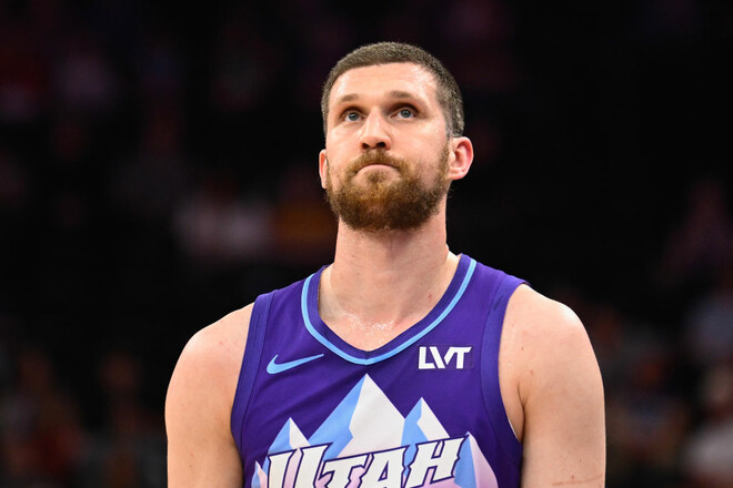 Михайлюк сыграл. У Юты третье разгромное поражение подряд и все результаты