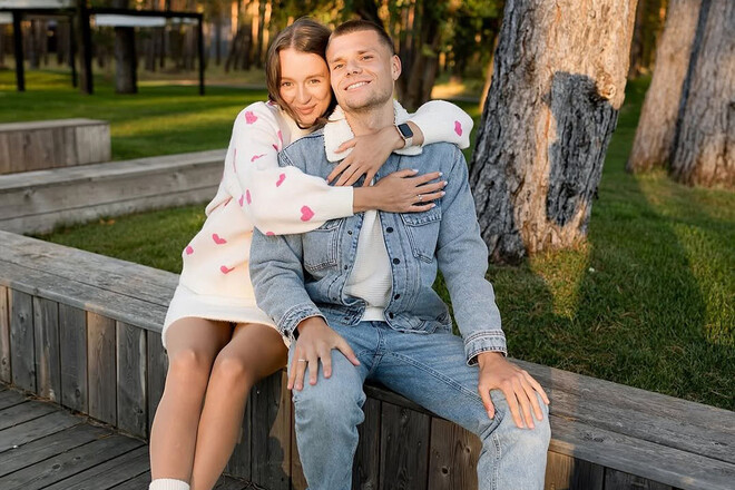 ВИДЕО. Футболист Динамо Киев раскрыл имя новорожденного сына