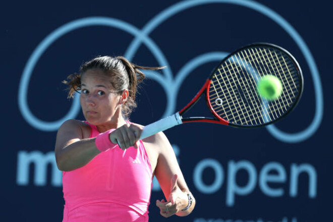 Решила зашифроваться. Касаткина меняет гражданство, названа новая страна