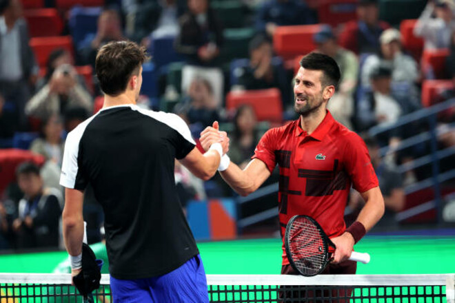 100-й титул или 1-й трофей. На Мастерсе в Майами определена финальная пара