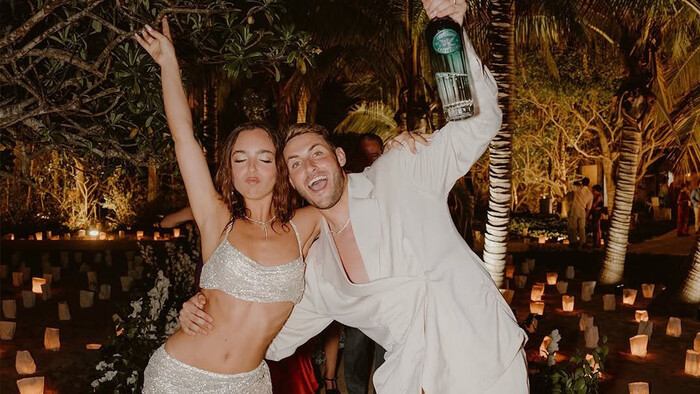 ФОТО. Нападающий Милана познакомился с женой через Call of Duty