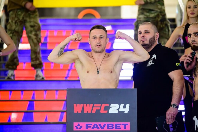 Орлов поступився азербайджанцю больовим прийомом у головній події WWFC 24