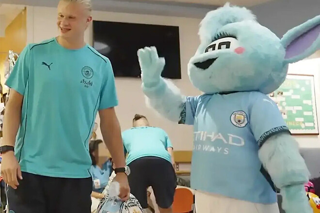 ФОТО.Голанда звинуватили в тому, що він ударив жінку. Провели розслідування