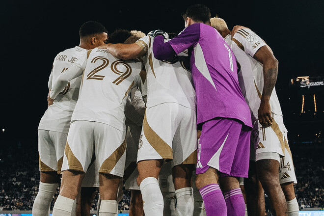 Сан-Диего – Лос-Анджелес – 3:2. Фантастический мяч Смолякова. Видео голов