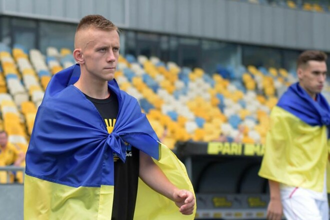 Шахтар відправив екс-гравця збірної України в дубль. Срна нічого не пояснив
